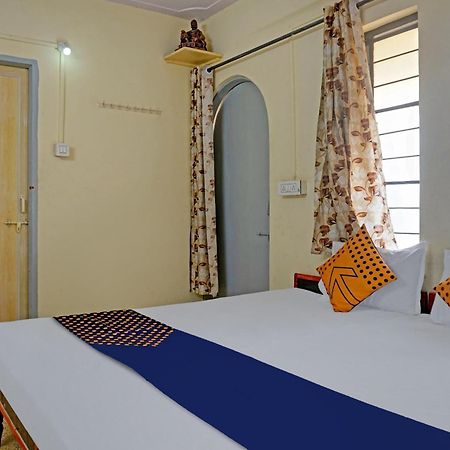 Spot On Hotel Prakash Residency, Near Hanuman Gym Ajmera Colony, Pimpri Экстерьер фото
